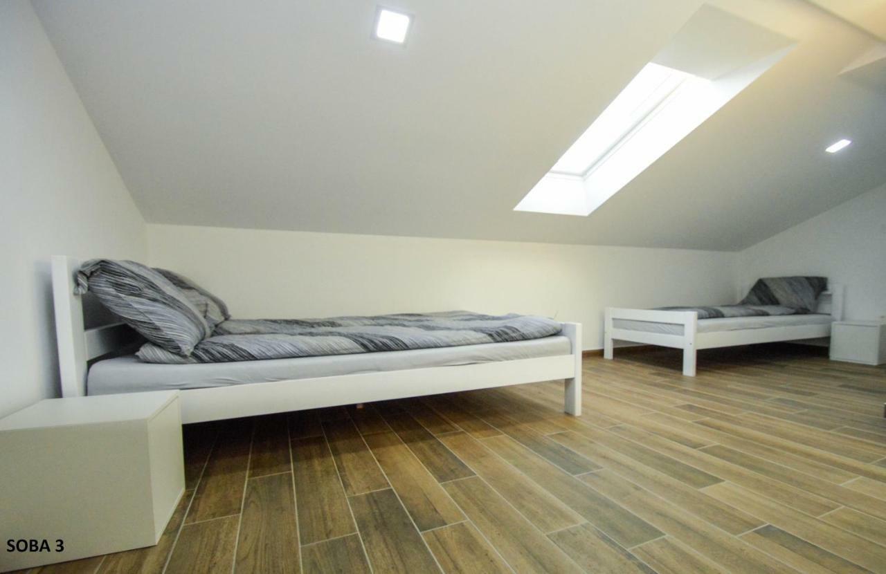 Rooms Pr Zajcku Tolmin Exterior foto